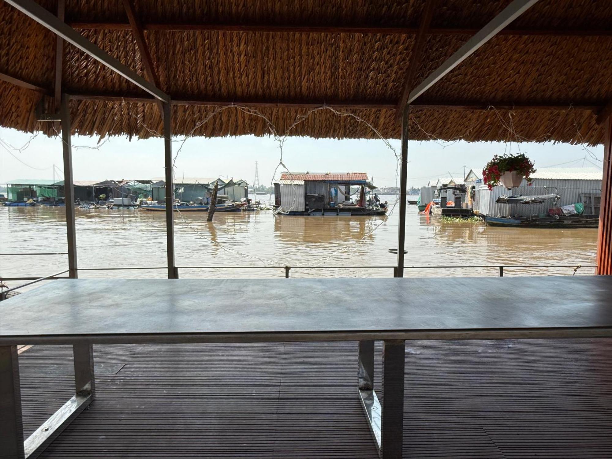 מי טאו Island Homestay Tien Giang מראה חיצוני תמונה