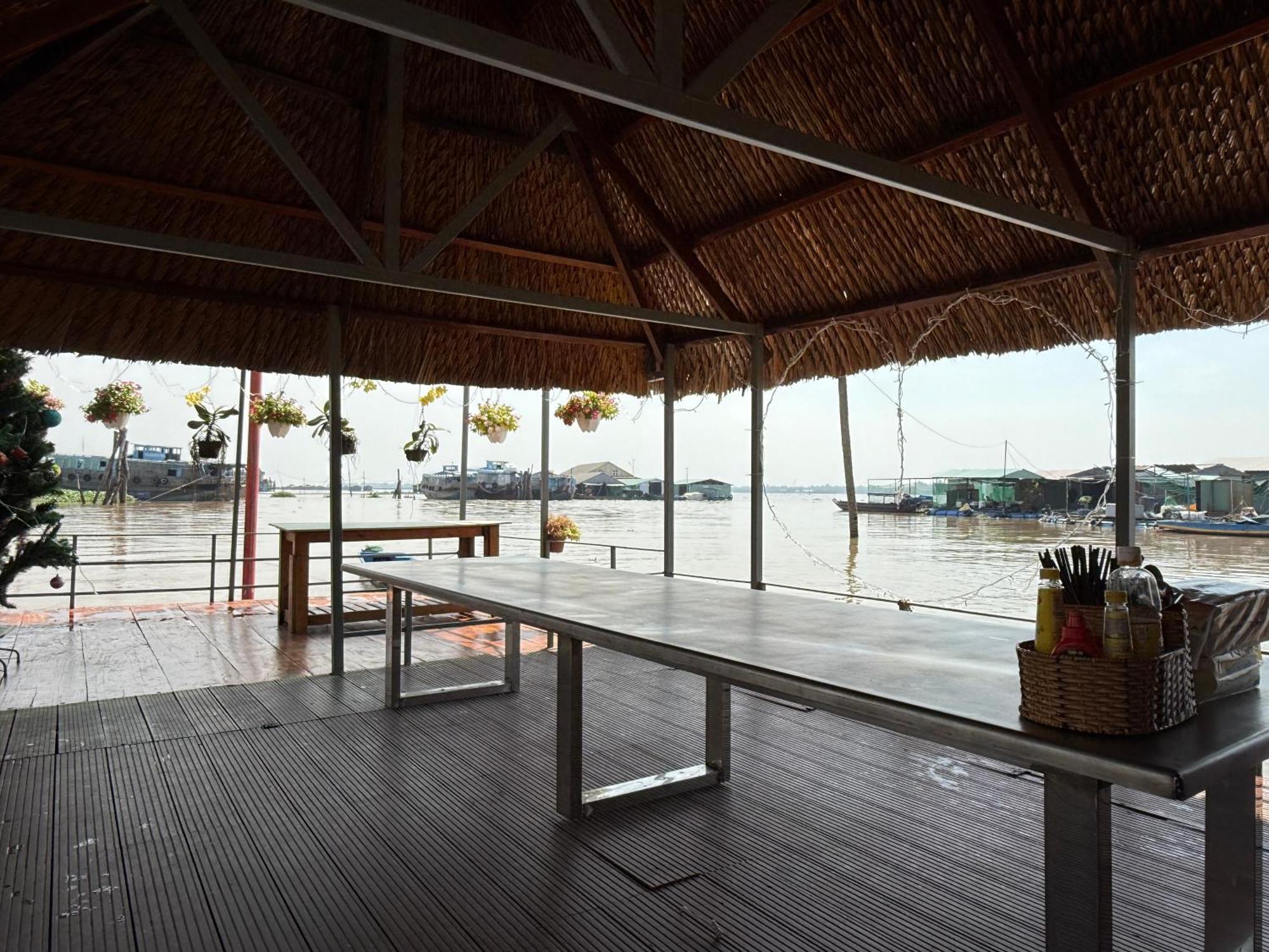 מי טאו Island Homestay Tien Giang מראה חיצוני תמונה